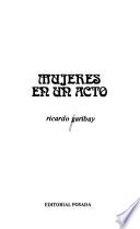 Mujeres en un acto